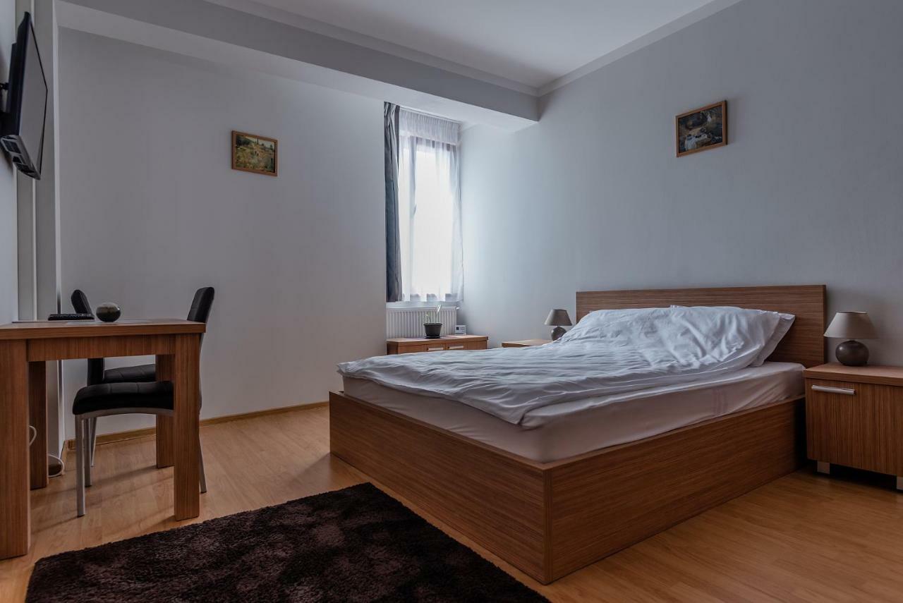 Elis Residence Cluj-Napoca Buitenkant foto