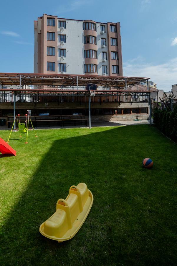 Elis Residence Cluj-Napoca Buitenkant foto