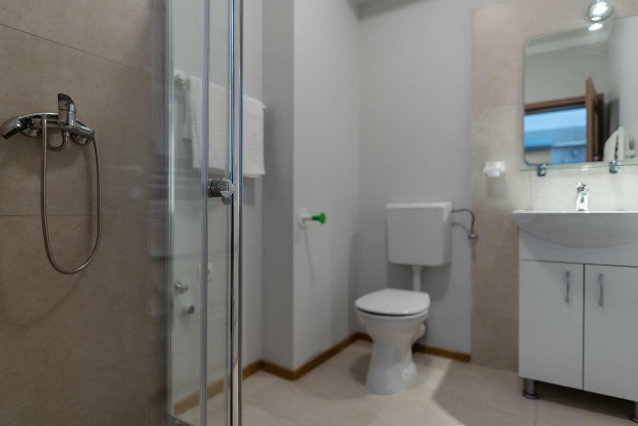 Elis Residence Cluj-Napoca Buitenkant foto